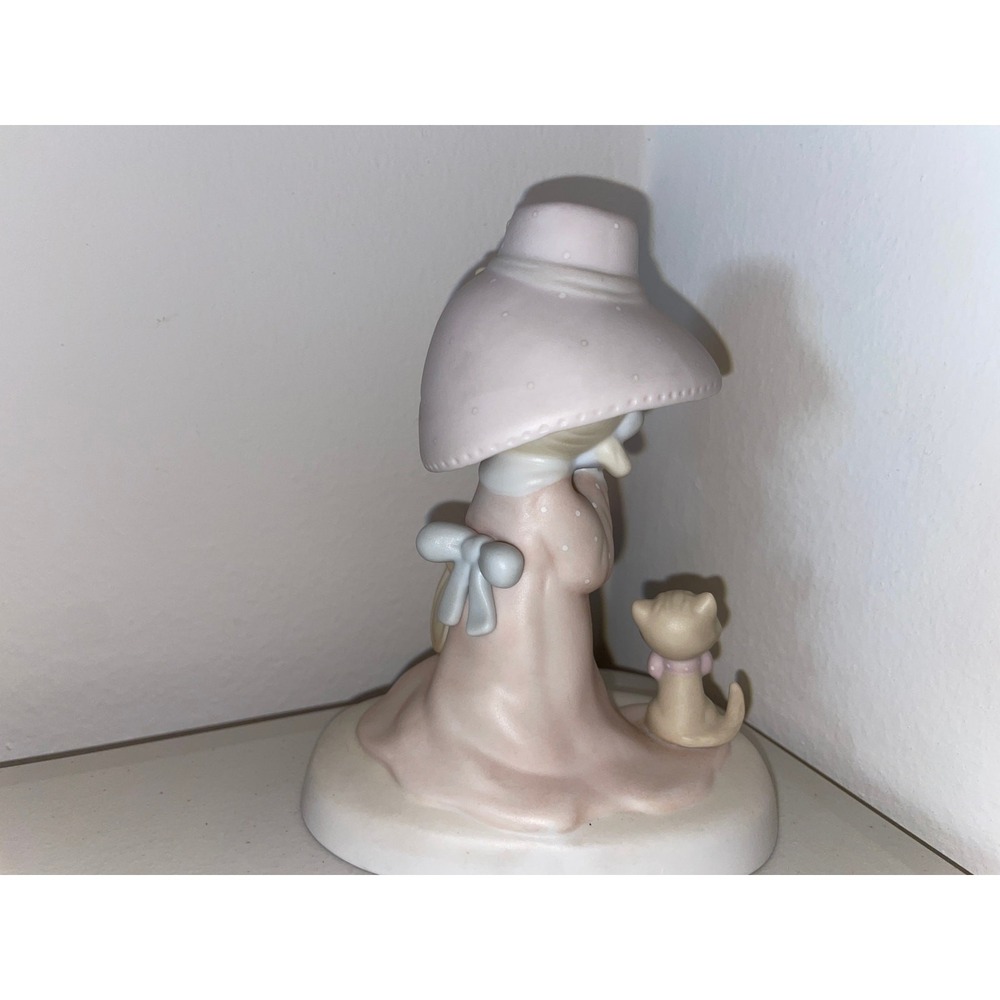 Precious Moments To A Very Special Mom Figurine E2824 Girl with Kitten 1984 Box - Picture 7 of 11